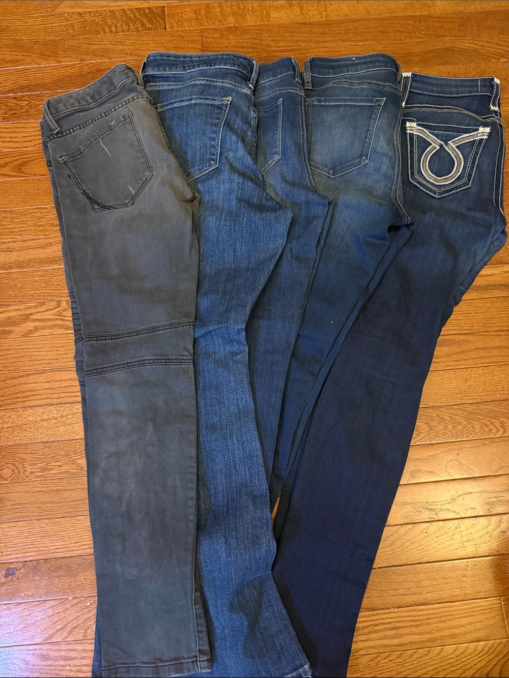 Assorted Women's Jeans Trio in Dark Washes - Blue & Black Tones